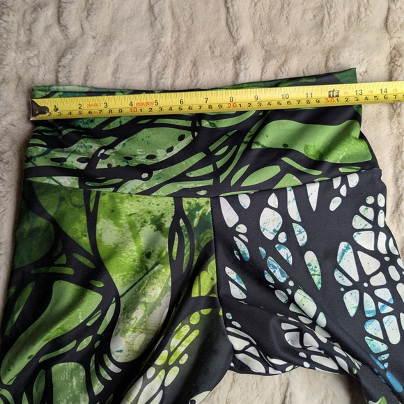 Kristina Benson Medium Green and Black Abstract Women's Leggings - Picture 8 of 13